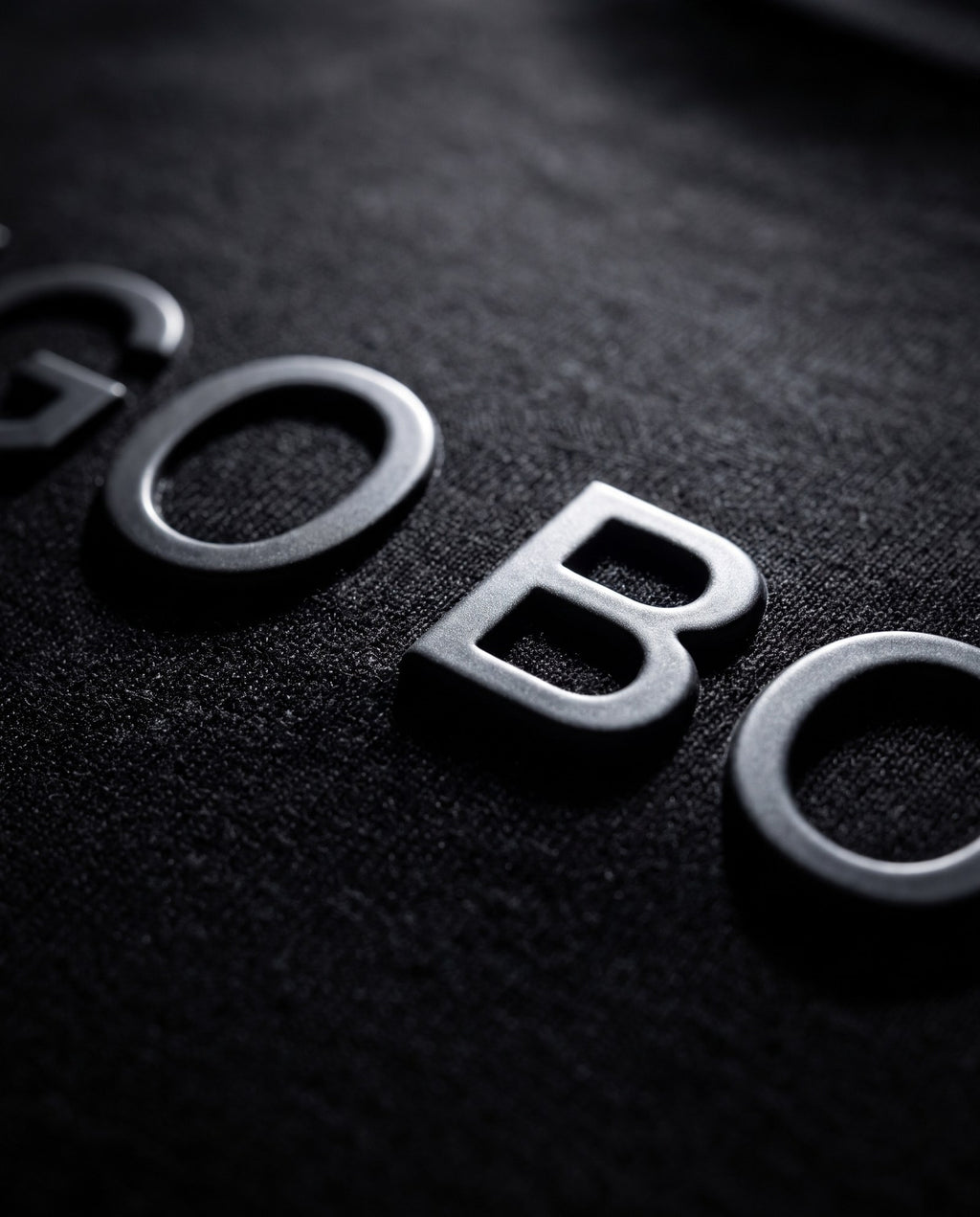 Logo en vinilo de alto relieve